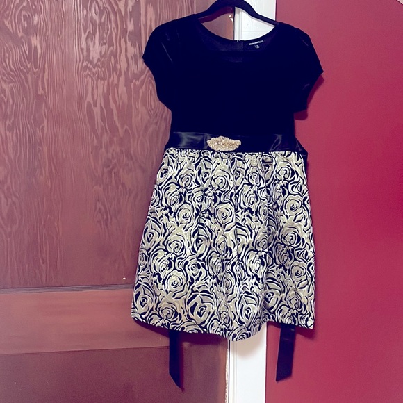 Sequin Hearts Other - Sequin Hearts Girls Dress